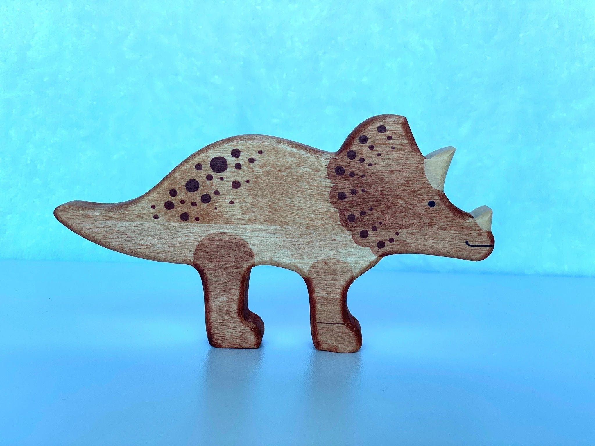 Wooden Dinosaur Set of 7 by PoppyBabyCo