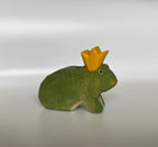 Wooden Frog Toy by PoppyBabyCo