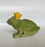 Wooden Frog Toy by PoppyBabyCo