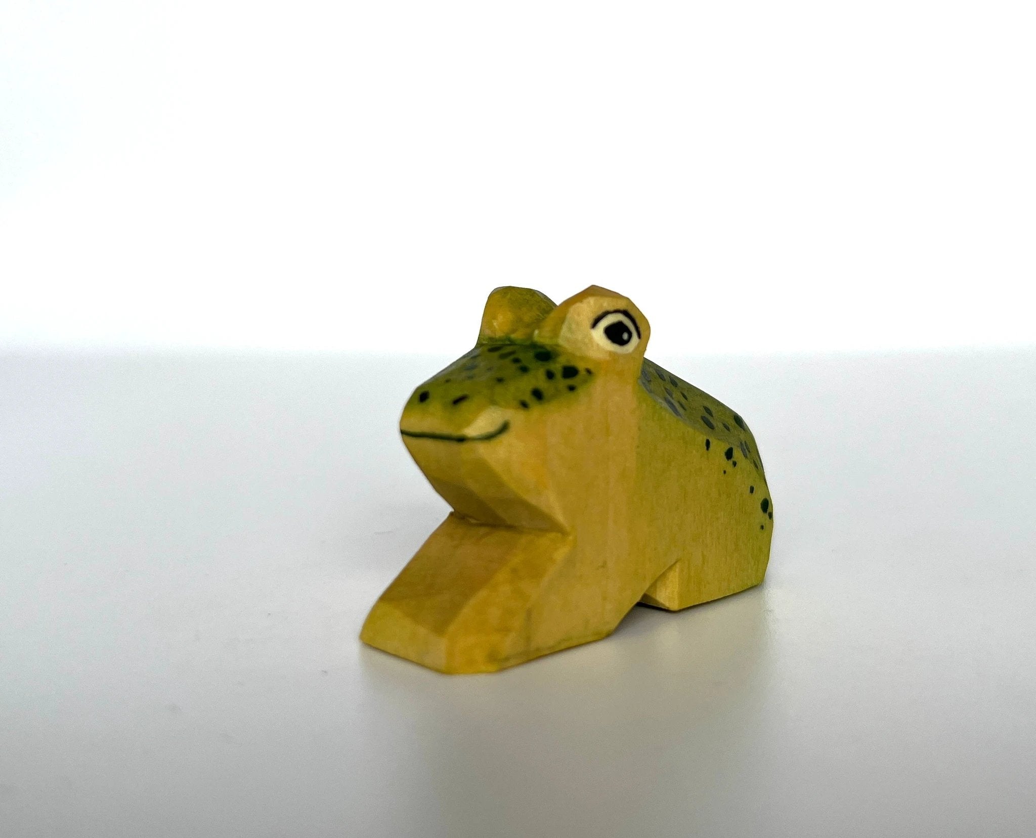 Wooden Frog Toy by PoppyBabyCo