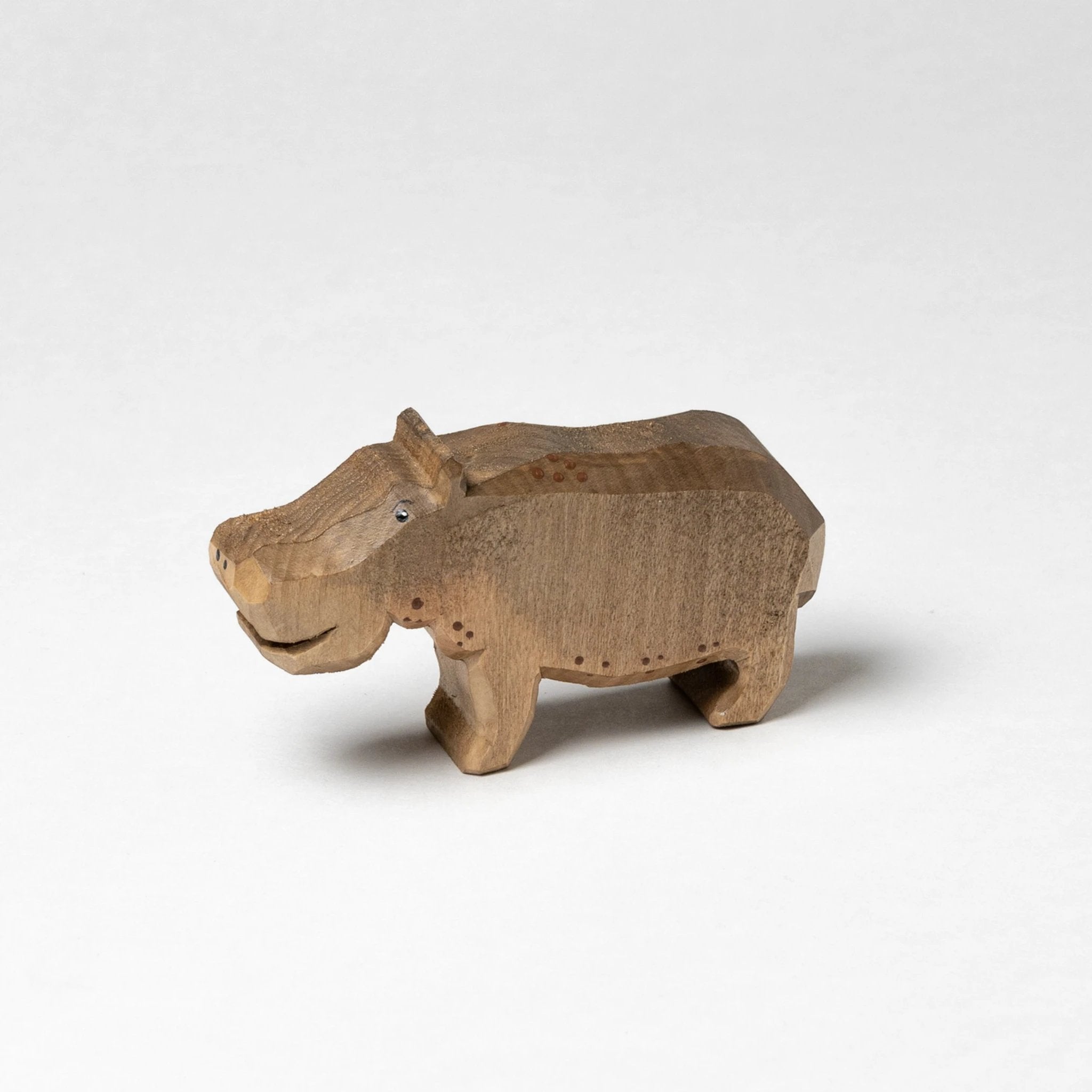 Wooden Safari Animals Toys by PoppyBabyCo