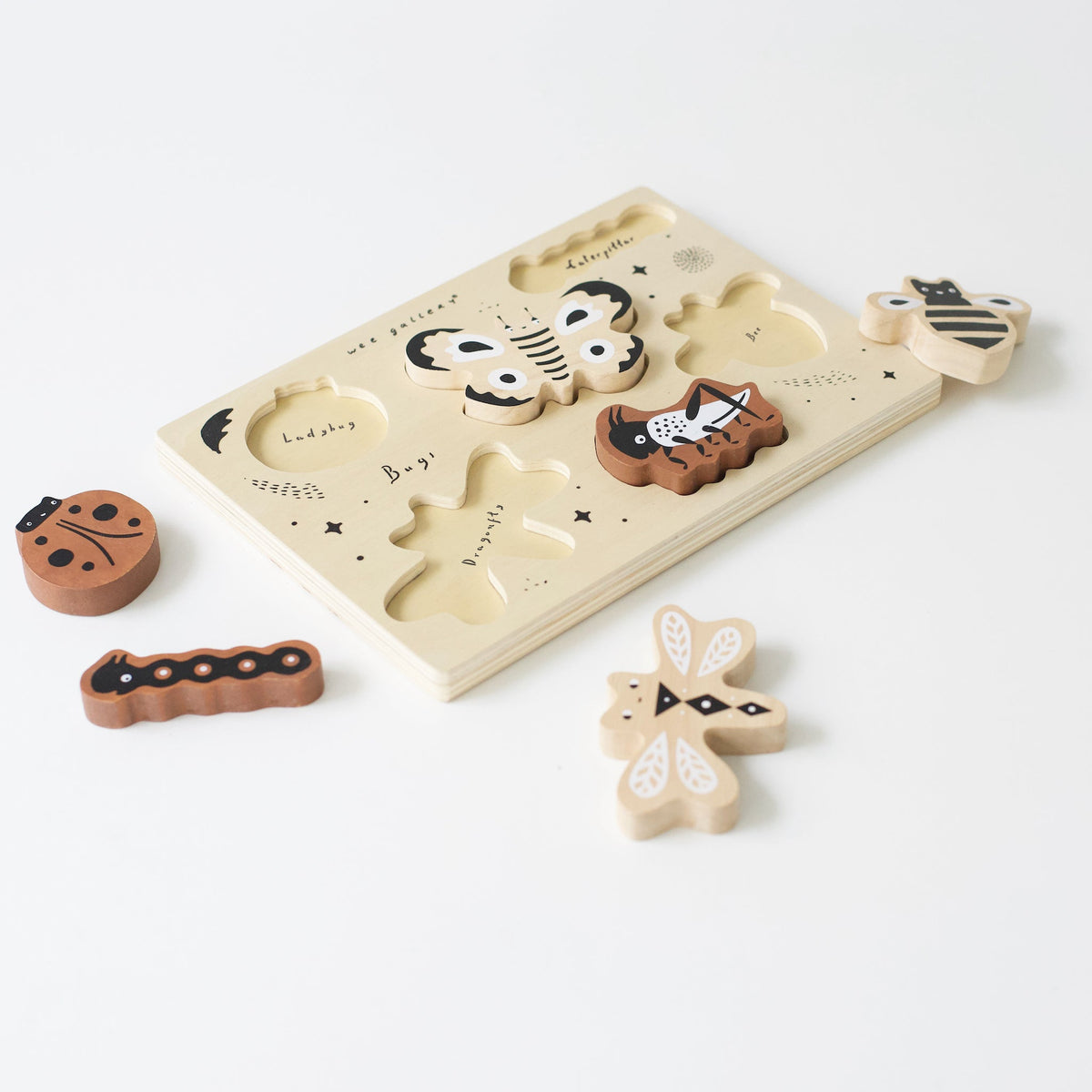 Wooden Tray Puzzle - Bugs Puzzle La Vie Bien Wooden Tray Puzzle - Bugs