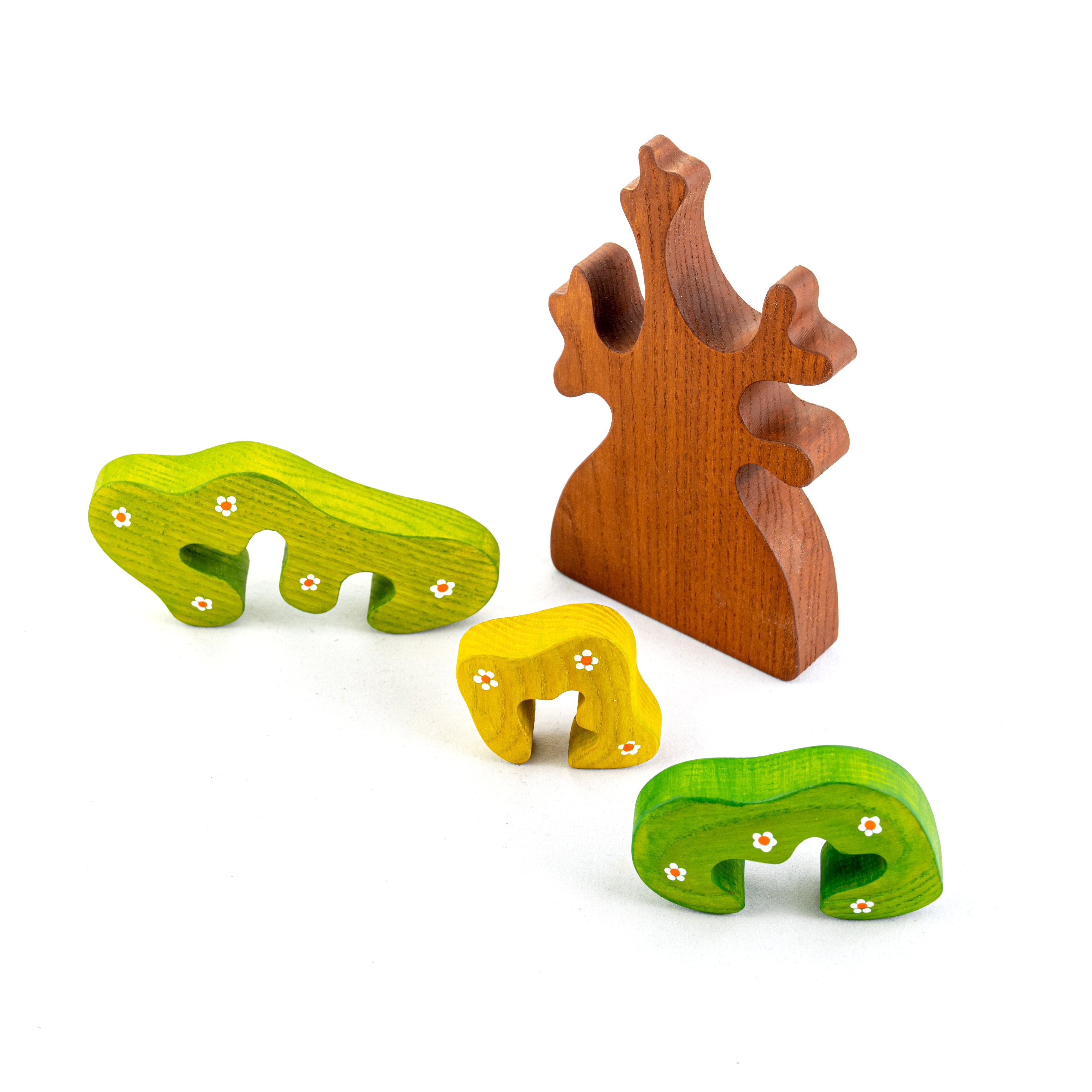 Wooden Spring Tree with three crowns puzzle, small flowers