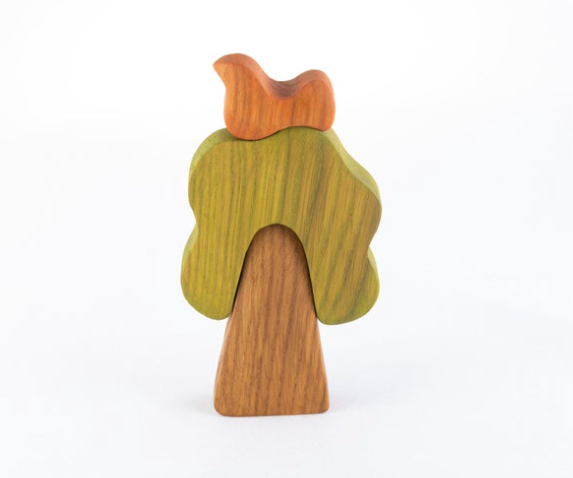 Waldorf wooden Oak Tree with the Bird