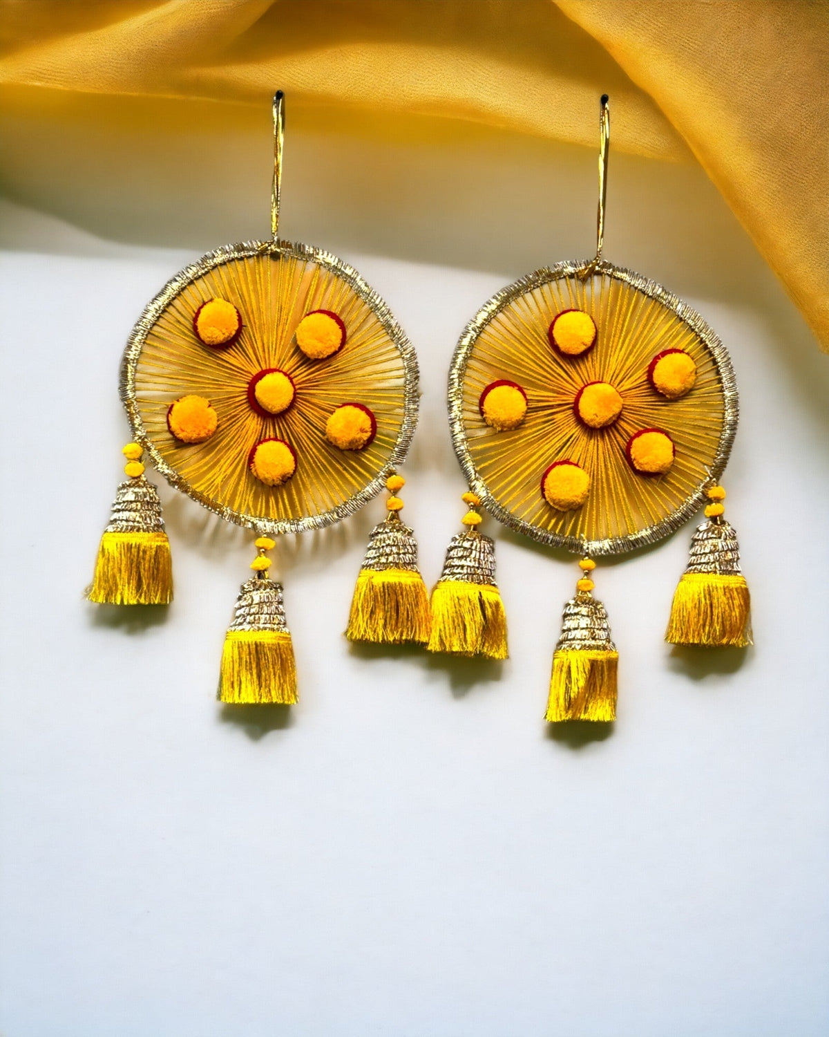 Woolen Ring with Tassels, Set of 2 Festive Decor La Vie Bien Woolen Ring with Tassels, Set of 2