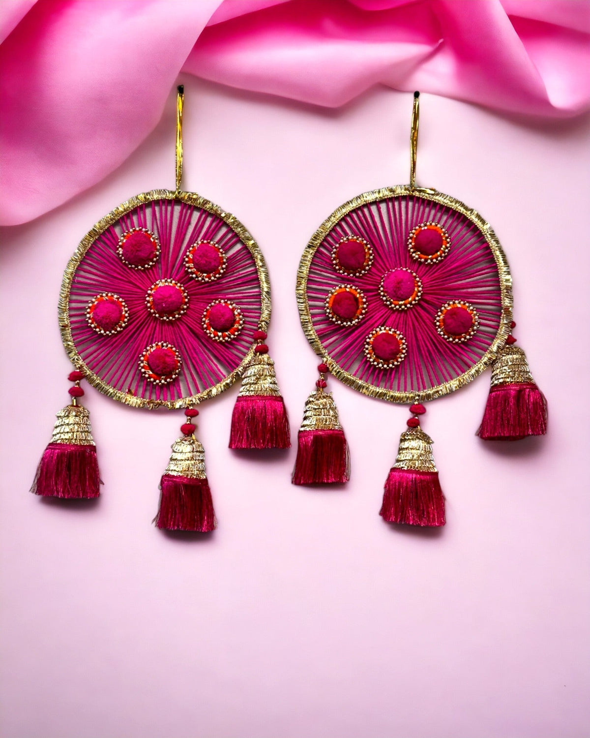 Woolen Ring with Tassels, Set of 2 Festive Decor La Vie Bien Woolen Ring with Tassels, Set of 2