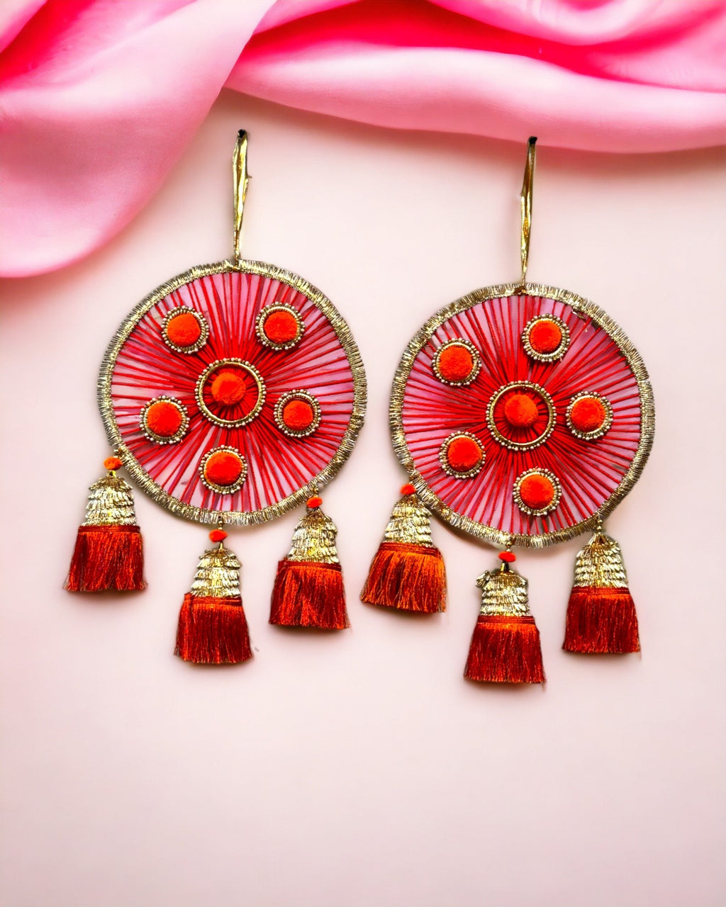 Woolen Ring with Tassels, Set of 2 Festive Decor La Vie Bien Woolen Ring with Tassels, Set of 2
