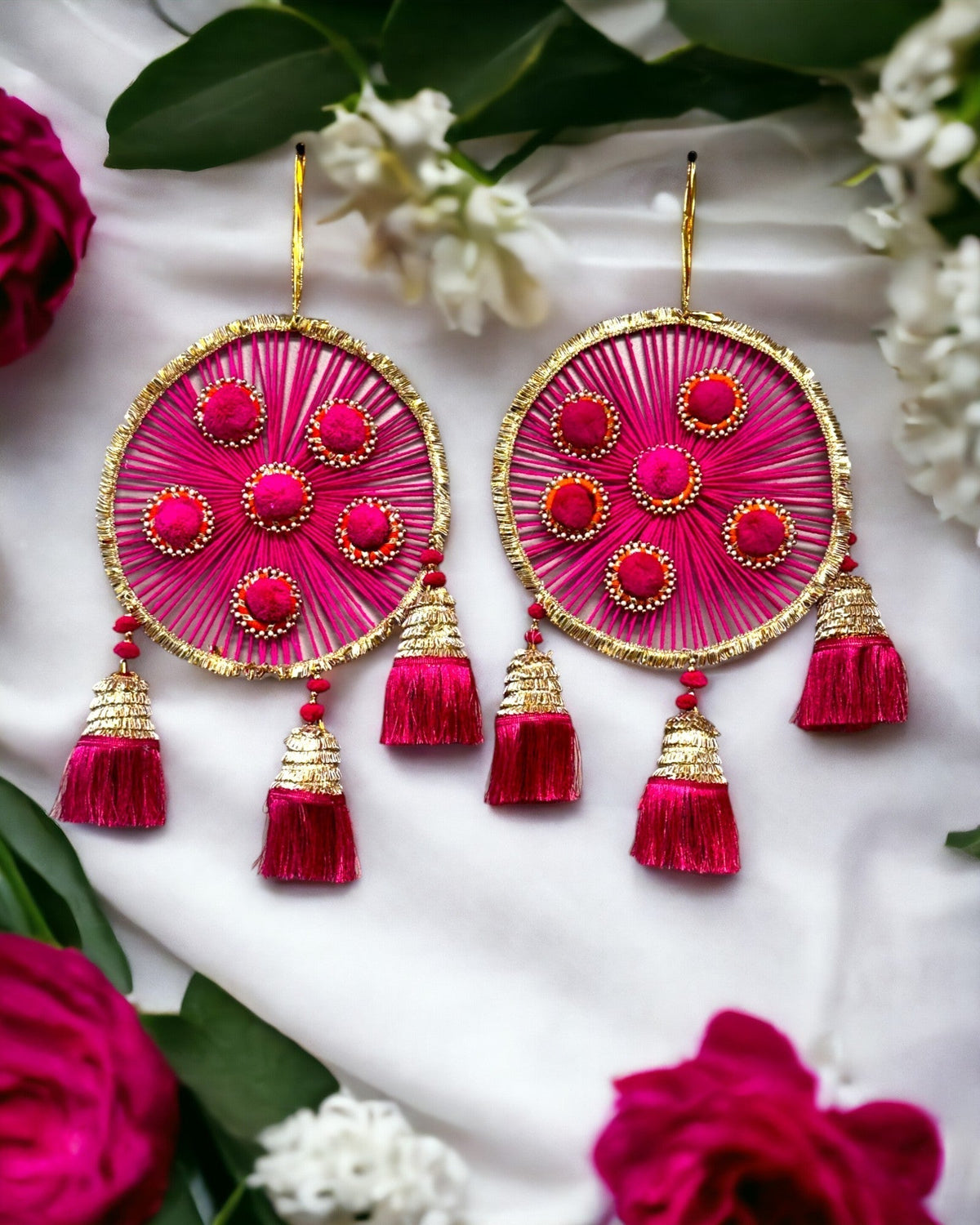 Woolen Ring with Tassels, Set of 2 Festive Decor La Vie Bien Woolen Ring with Tassels, Set of 2
