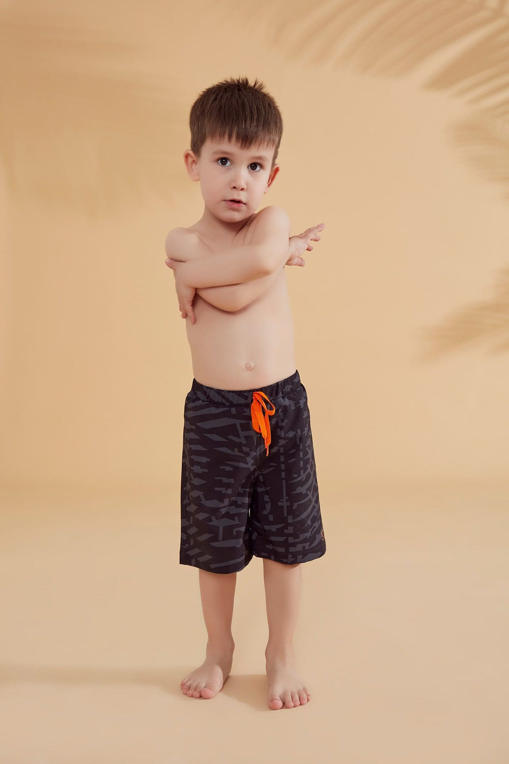 Woven Black Boys Shorts B2364 Erkek Çocuk Mayo La Vie Bien Woven Black Boys Shorts B2364