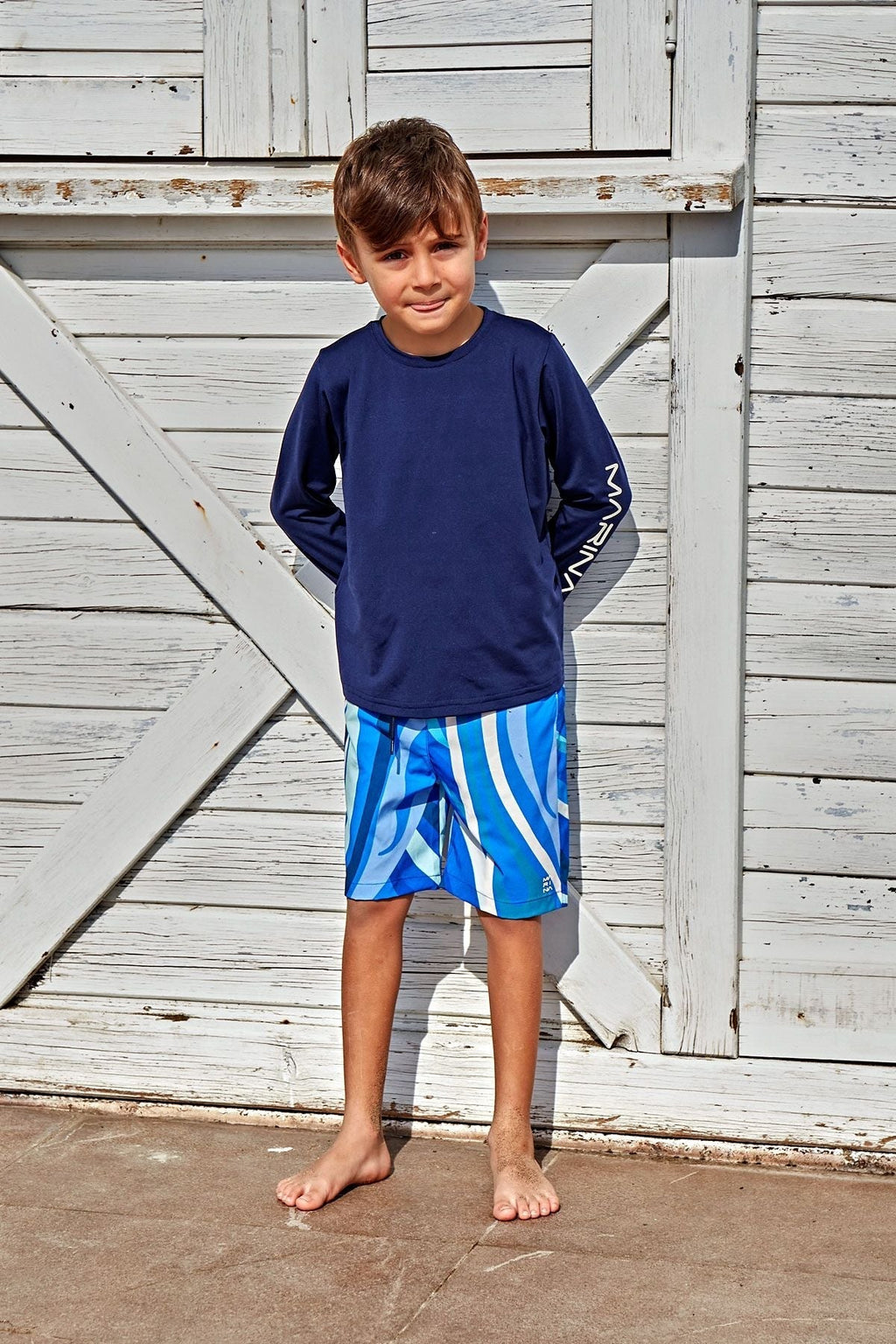 Woven Navy Boys Shorts B2435 Erkek Çocuk Mayo La Vie Bien Woven Navy Boys Shorts B2435