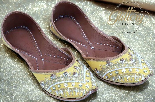 Yellow Leather Punjabi Jutti with Zardosi Work | Indian Mojari Shoes| Women's Khussa | Indian Ballet Flats Jutti La Vie Bien Yellow Leather Punjabi Jutti with Zardosi Work | Indian Mojari Shoes| Women's Khussa | Indian Ballet Flats