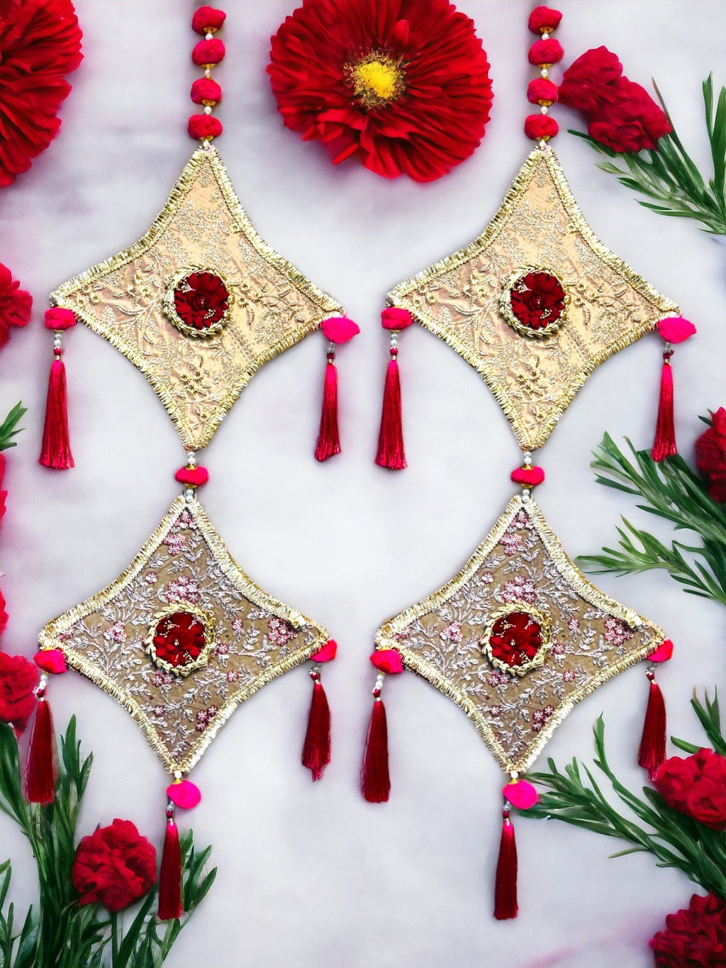 Zari Star Lari - Set of 2 Festive Decor La Vie Bien Zari Star Lari - Set of 2