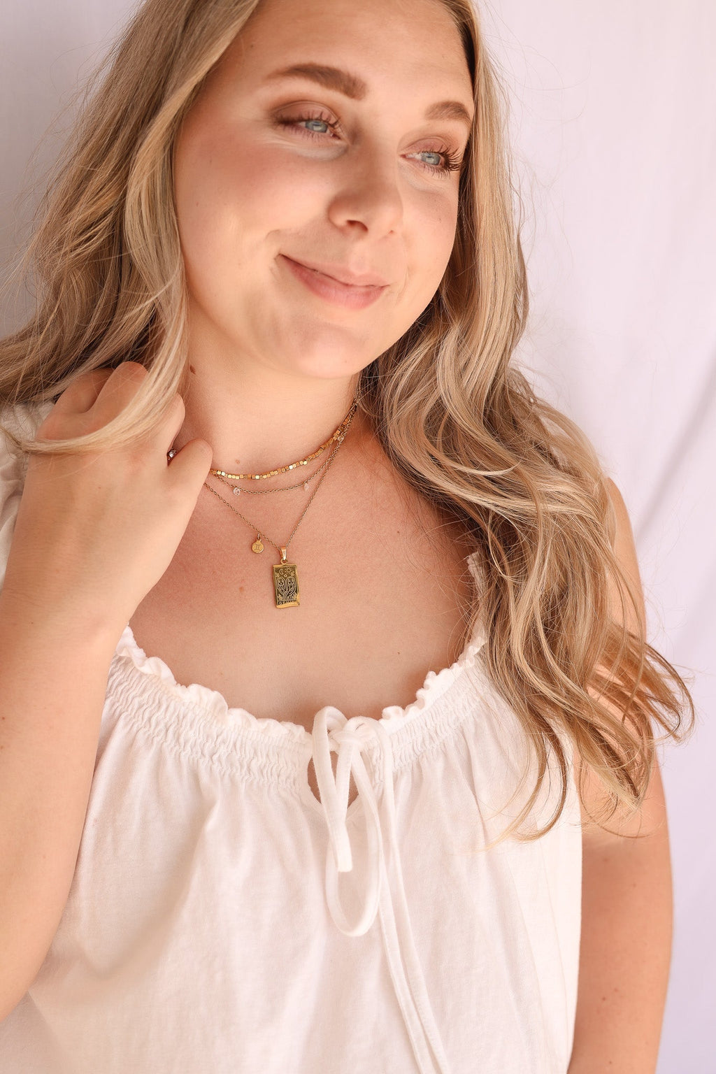 Zodiac Pendant Necklace Necklace La Vie Bien Zodiac Pendant Necklace