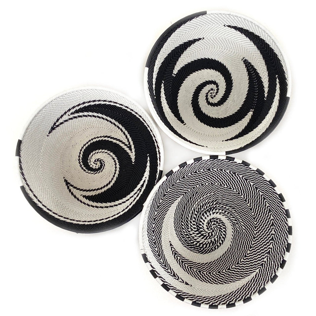 Zulu Wire Basket Bowl - Black + White, Medium La Vie Bien Zulu Wire Basket Bowl - Black + White, Medium