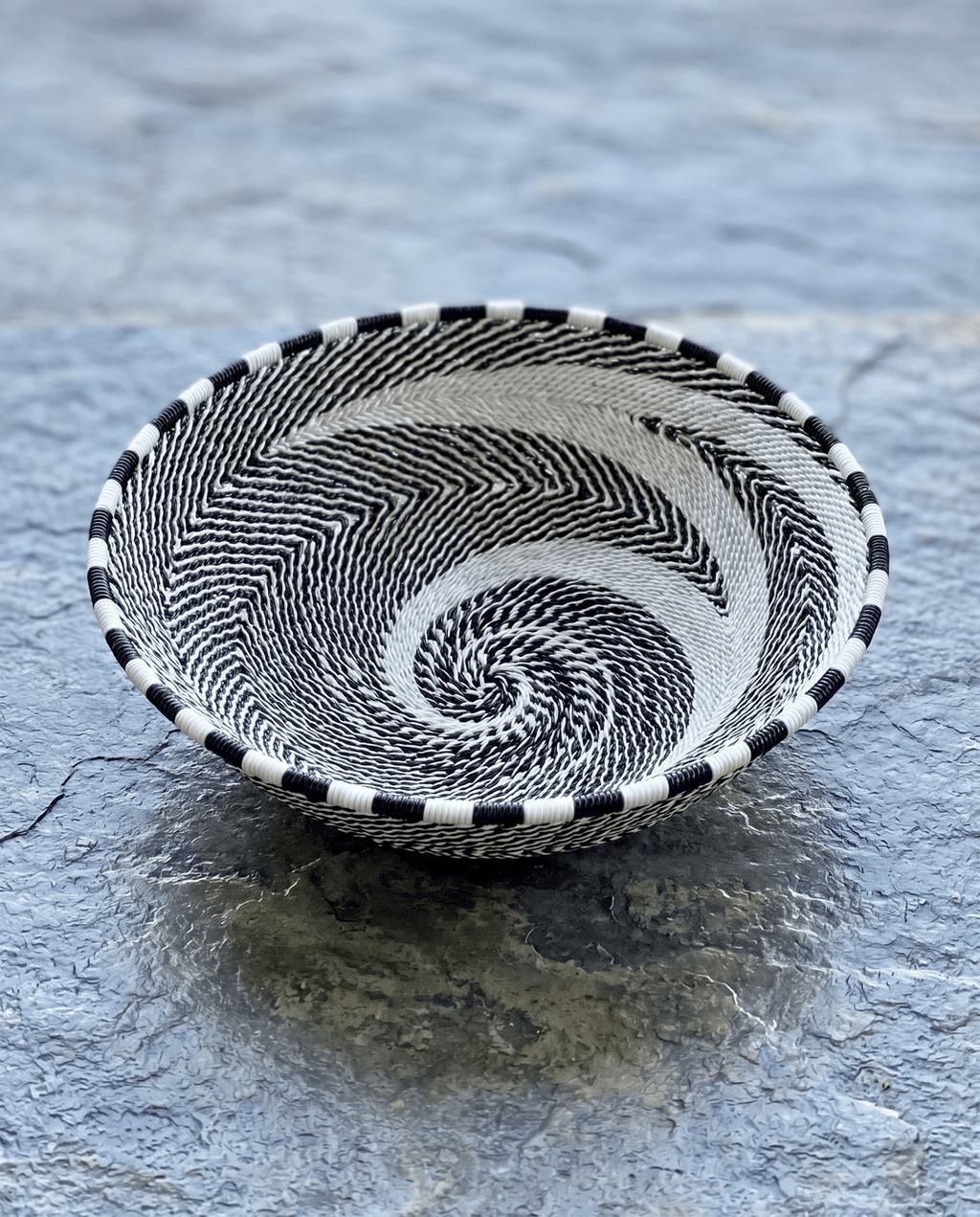 Zulu Wire Basket Bowl - Black + White, Medium La Vie Bien Zulu Wire Basket Bowl - Black + White, Medium